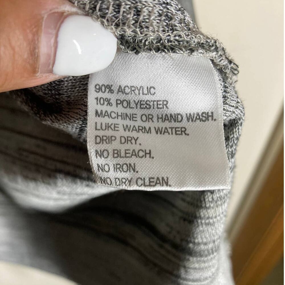 Exclusively Misook Gray Asymmetrical Open Cardiga… - image 5